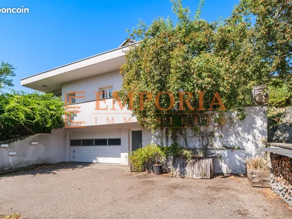 Maison 6 pièces 132 m²