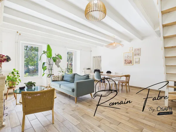 Maison en pierre entièrement rénovée avec 3 chambres, 2 bureaux