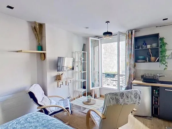 Studio 1 pièce 19 m²