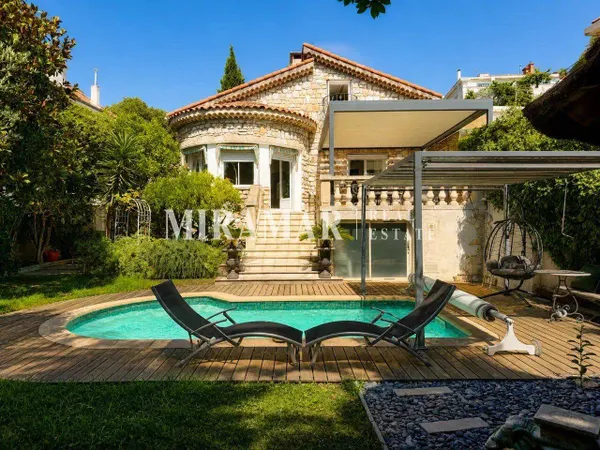 Maison 5 pièces 107 m²
