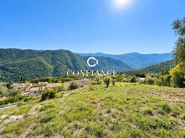 06910 PIERREFEU TERRAIN CONSTRUCTIBLE 1850 M² VUE PANORAMIQUE A