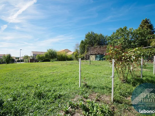 Terrain 500 m² LE LOROUX BOTTEREAU
