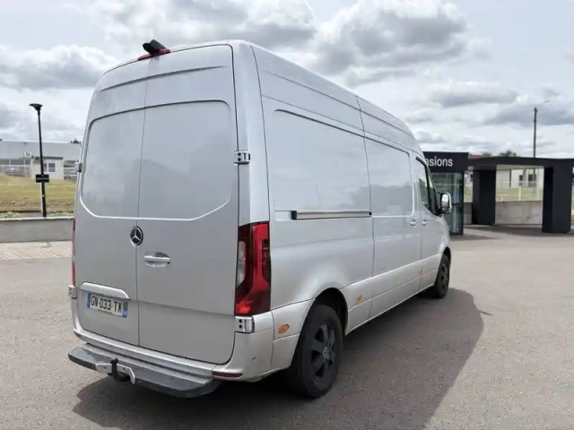 Mercedes Sprinter fgn 215 cdi 39 3.0t fwd — photo 8