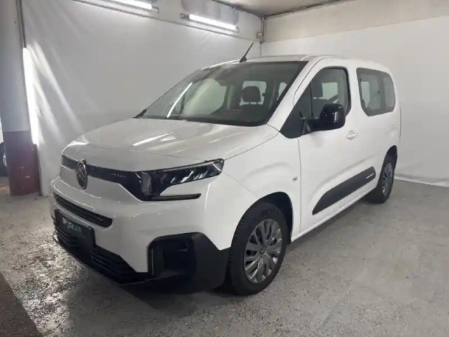 Citroën Berlingo taille m - 1.5 bluehdi 100ch s&amp;s plus 5 places — photo 16