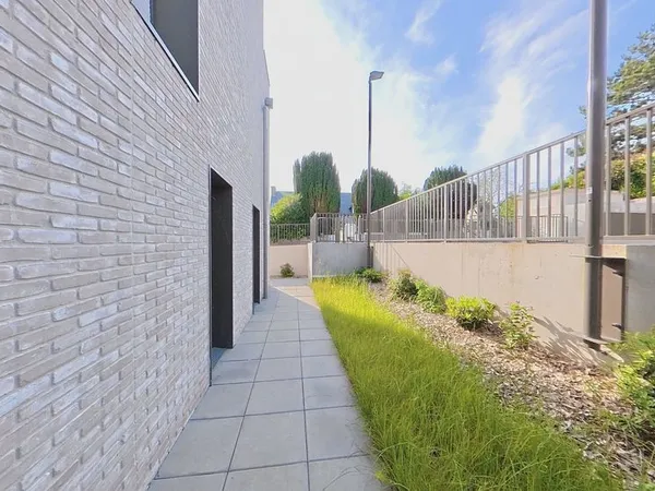 Grand T3 rez de chaussée / jardin terrasse / fin de travaux