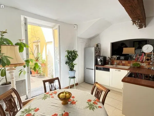 Appartement T3 Patio Ascenseur Carcassonne centre 95m2