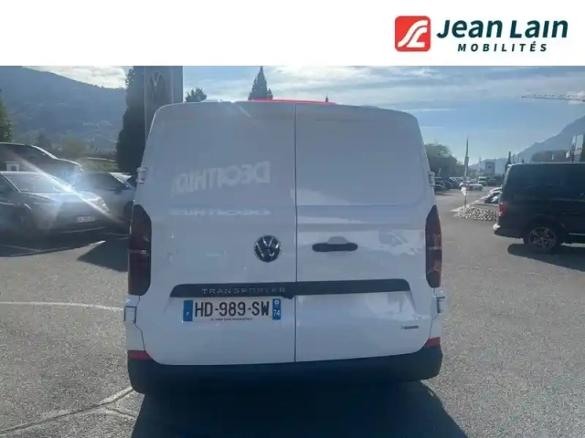 Volkswagen Transporter van l1h1 2.0 tdi 170 bva8 4motion — photo 10