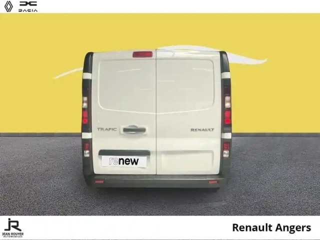 Renault Trafic fg l1h1 3t 2.0 blue dci 130ch confort e6e — photo 27