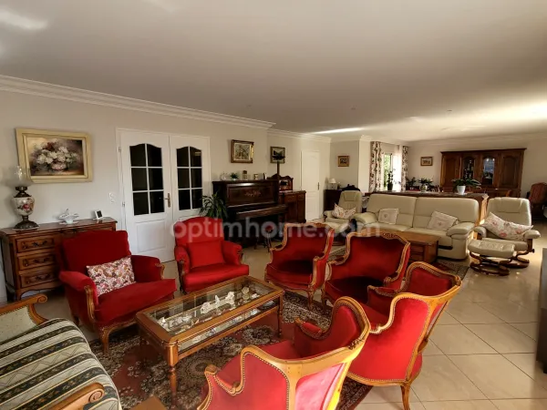 Maison à vendre 8 pièces SAINT AVE 56890 Morbihan Bretagne Sud