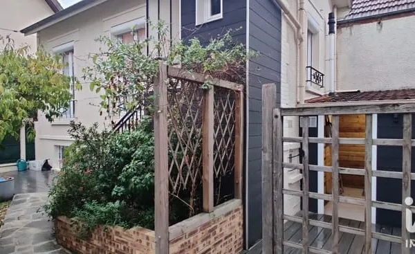 Maison 2 pièces 53 m²