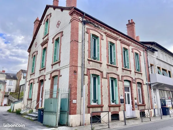 Immeuble de rapport 5 pièces 406 m²
