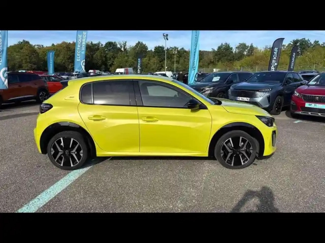 Peugeot 208 1.2 puretech 100ch s&amp;s gt — photo 8