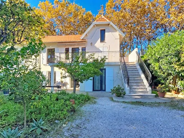 Maison 5 pièces 135 m²