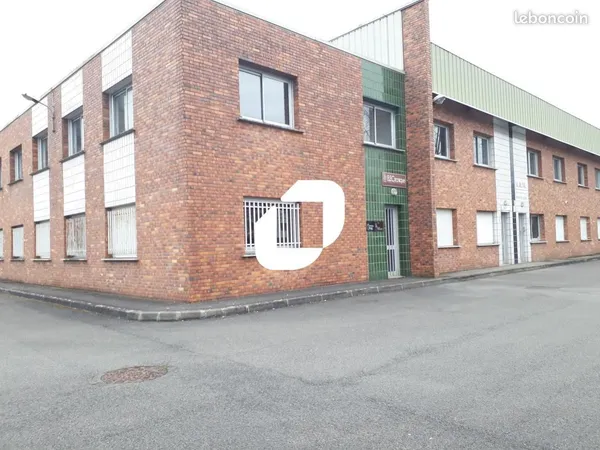 Bureau 113 m²