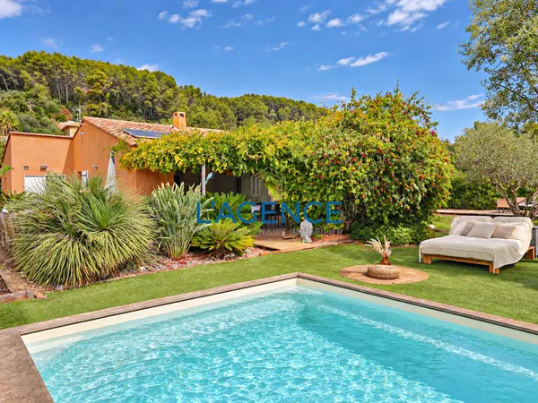 Maison Vente Solliès-Pont 5p 124m² 665000€