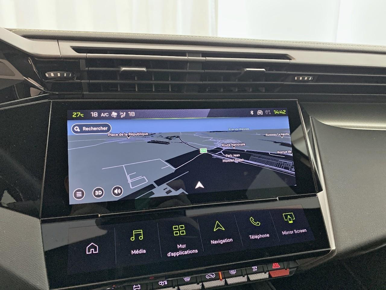 Peugeot 408 hybrid 145 e-dcs6 gt — photo 14