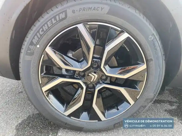 Citroën C4 e- 136 ch automatique — photo 41