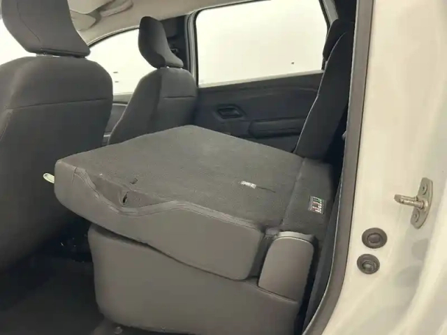 Dacia Jogger eco-g 100 5 places — photo 36