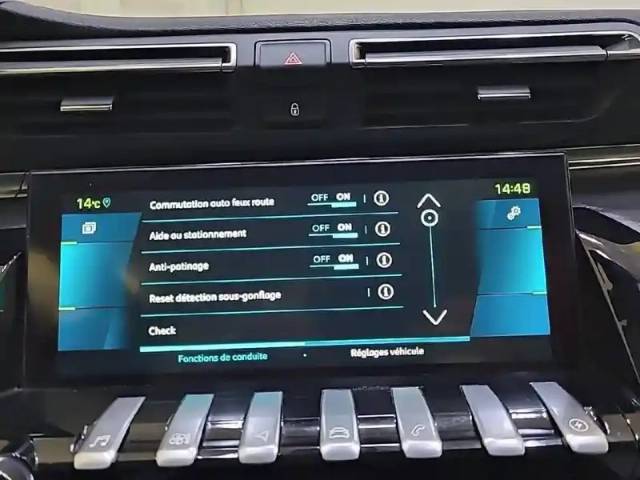 Peugeot 508 sw hybrid 225 e-eat8 — photo 27