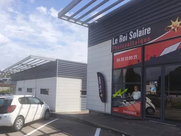 Local commercial 181 m²