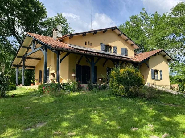 Maison 6 pièces 177 m²