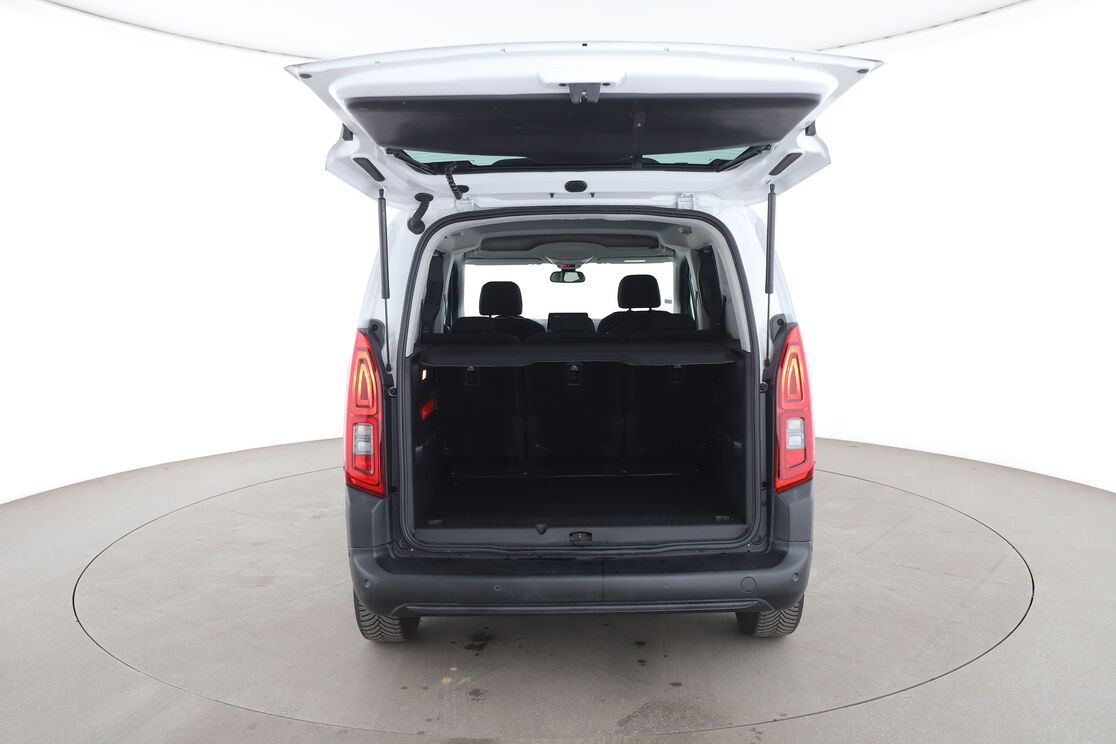 Citroen Berlingo Multispace Taille M 1.2 PureTech Shine EAT8 — photo 15