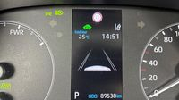 Toyota Yaris 116h Dynamic 5p MY22 — photo 9