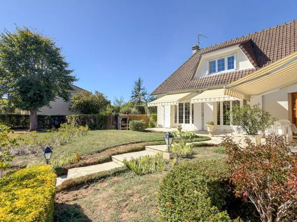 Maison 7 pièces 158 m²