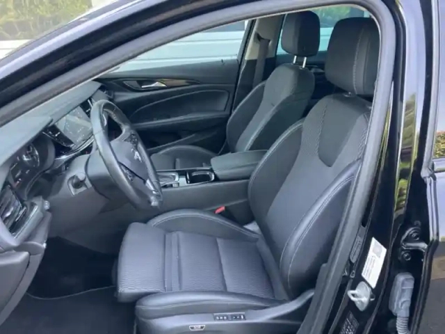 Opel Insignia grand sport 2.0 d 174ch elegance business bva8 — photo 10