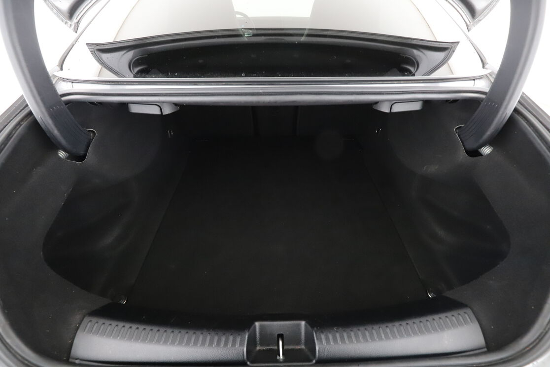 Mercedes-Benz CLA 220 d AMG Line 8G-DCT — photo 16