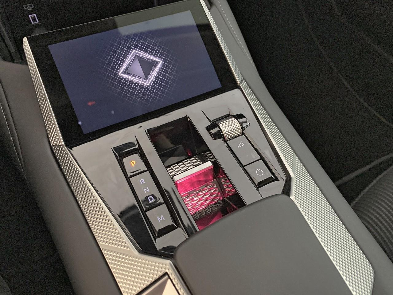 Ds Ds 4 hybride 136 e-dct6 etoile - alcantara — photo 15