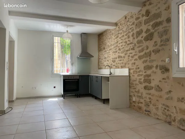 Appartement à louer à Sernhac