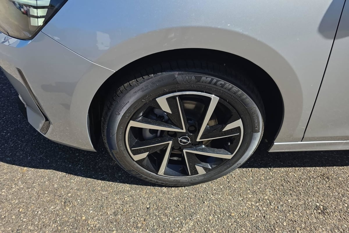 Opel Corsa — photo 25