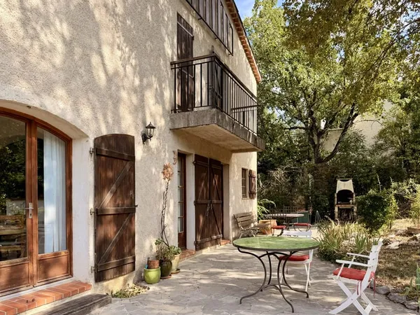La gaude Maison 6p vue baous et château
