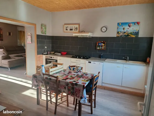 Appartement 4 chambre mansardée