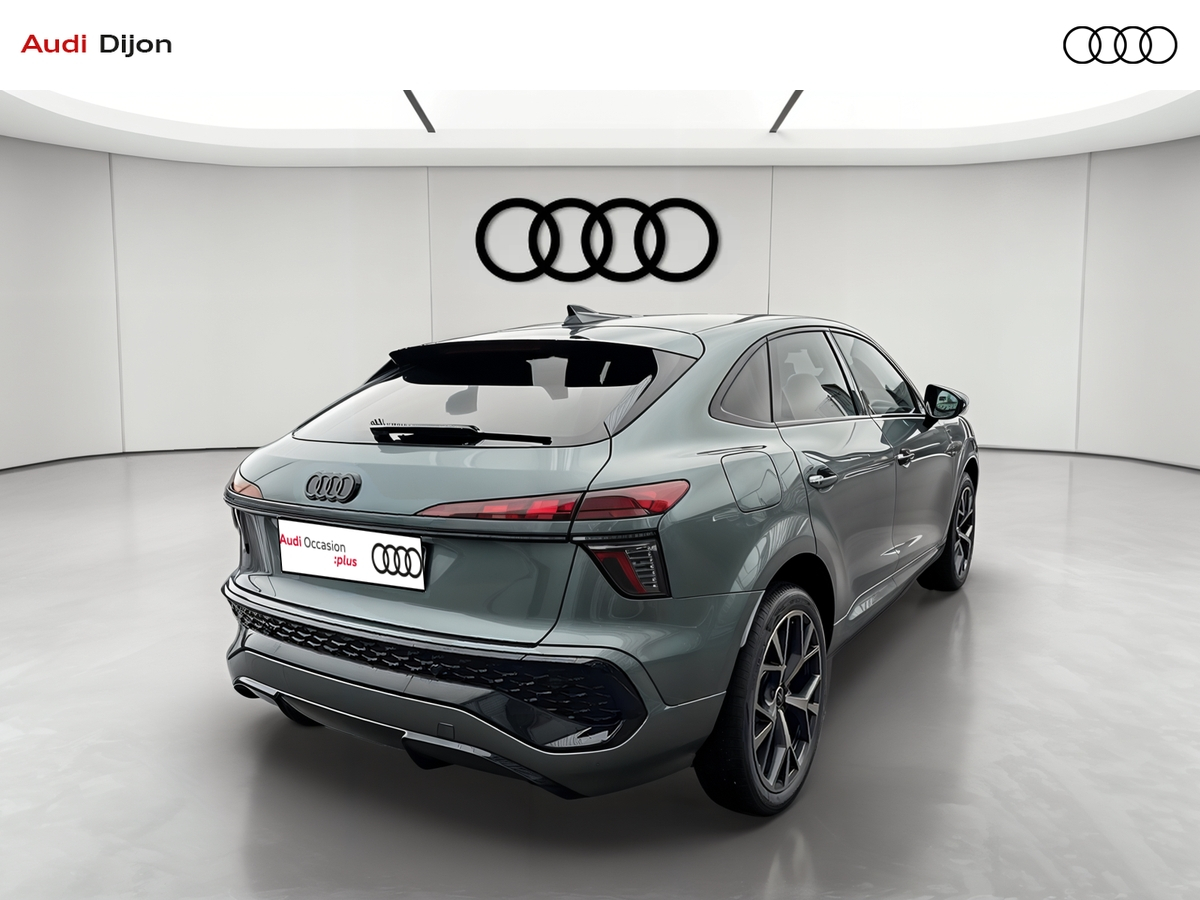 Audi Q3 SB E HYBRID 272 CH S TRONIC 6 — photo 3