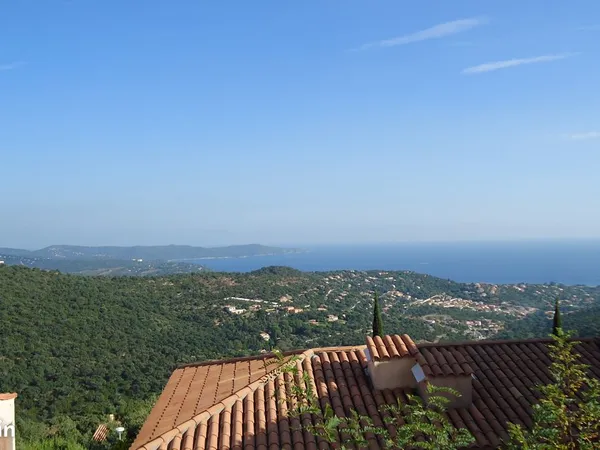 Appartement 2CH Cavalaire/mer