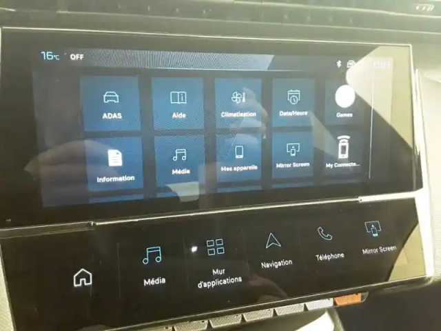 Peugeot 308 hybrid 145 e-dcs6 — photo 42