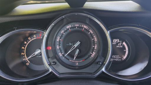 DS DS3 1.2 PureTech 82 - Be Chic – 2016 – 84485 km – Essence – Boîte Manuelle — photo 16