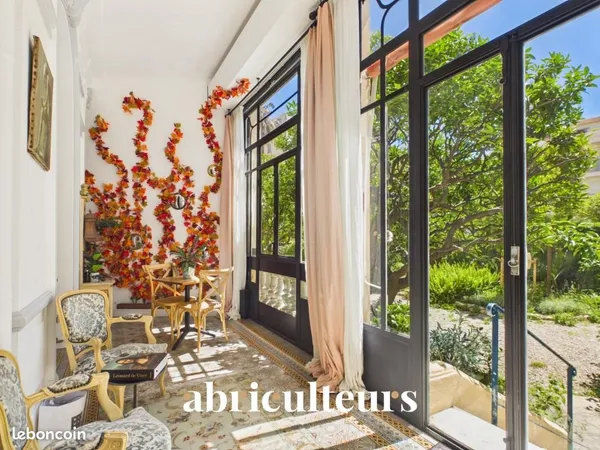 Appartement 1 pièce 66 m²