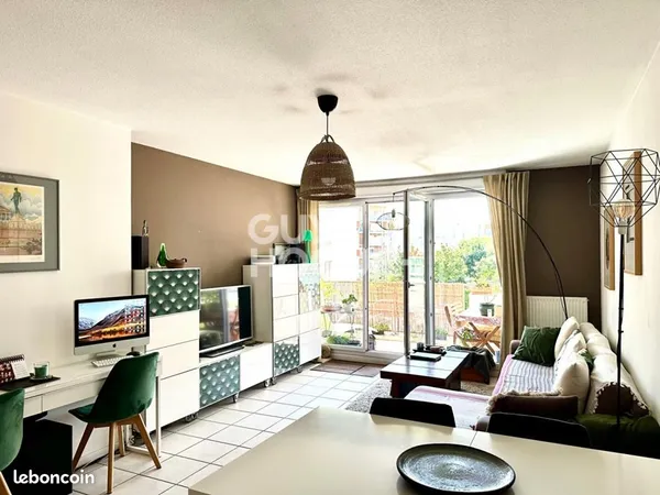 T4 80m² Lumineux + Terrasse 11m² Sud, non meublé, en direct