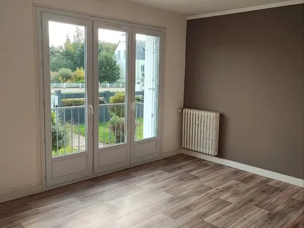 Loue appartement T4