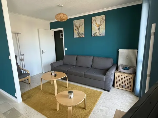 Appartement T4- 81,63m2- 8ème et dernier étage- Cave- Parking Privatif- Garage- Vue dégagée - Montau