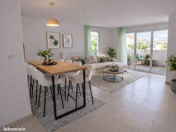 Appartement Balcon T3 61,4m² . Proche La Ramée à saisir . Cuisine équipée Lave linge 2 places parkin