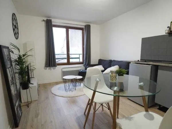 appartement T2 propre chic choc