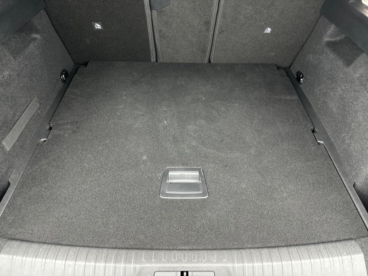 Peugeot 3008 hybrid 145 e-dcs6 gt — photo 6