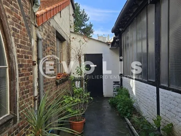 Local d'activité 340 m²