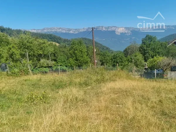THEYS - Terrain à bâtir - vue massifs
