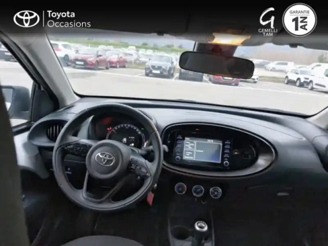 Toyota Aygo X 1.0 vvt-i 72ch dynamic — photo 8