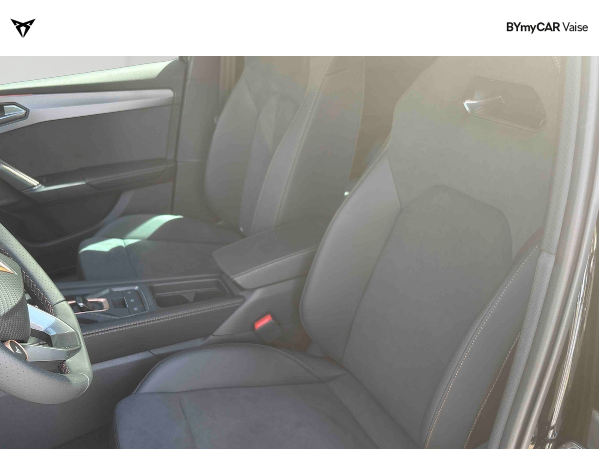 Cupra Leon 1.5 eTSI Hybrid 150 ch DSG7 — photo 11